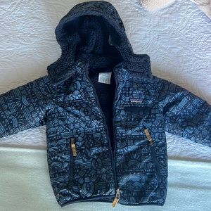 Patagonia Boys Reversible Tribbles Fleece Coat 4T